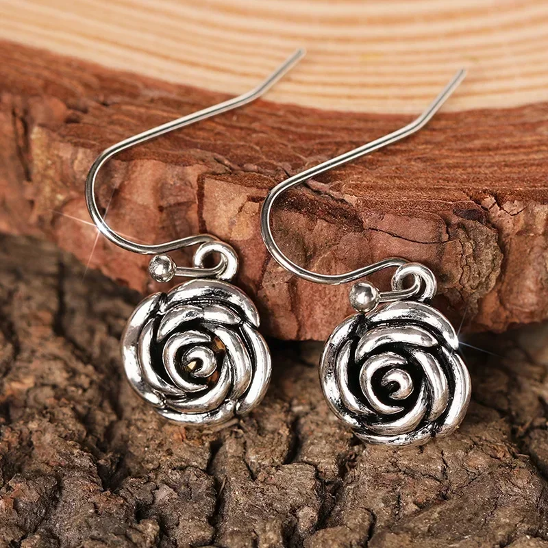 Women'S Accessories New Look - Pendientes Negros con Rosas Retro Elegantes