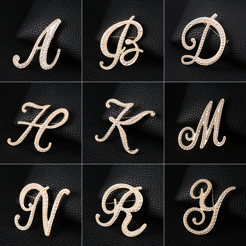 Women Accessories In English - Broche de perlas de A-Z con