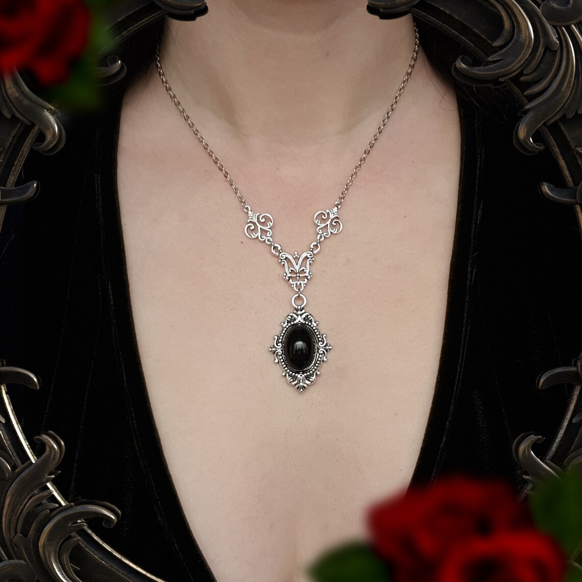 Collar con Cameo de Vampiro, C - Women'S Victorian Accessories reseña y precio