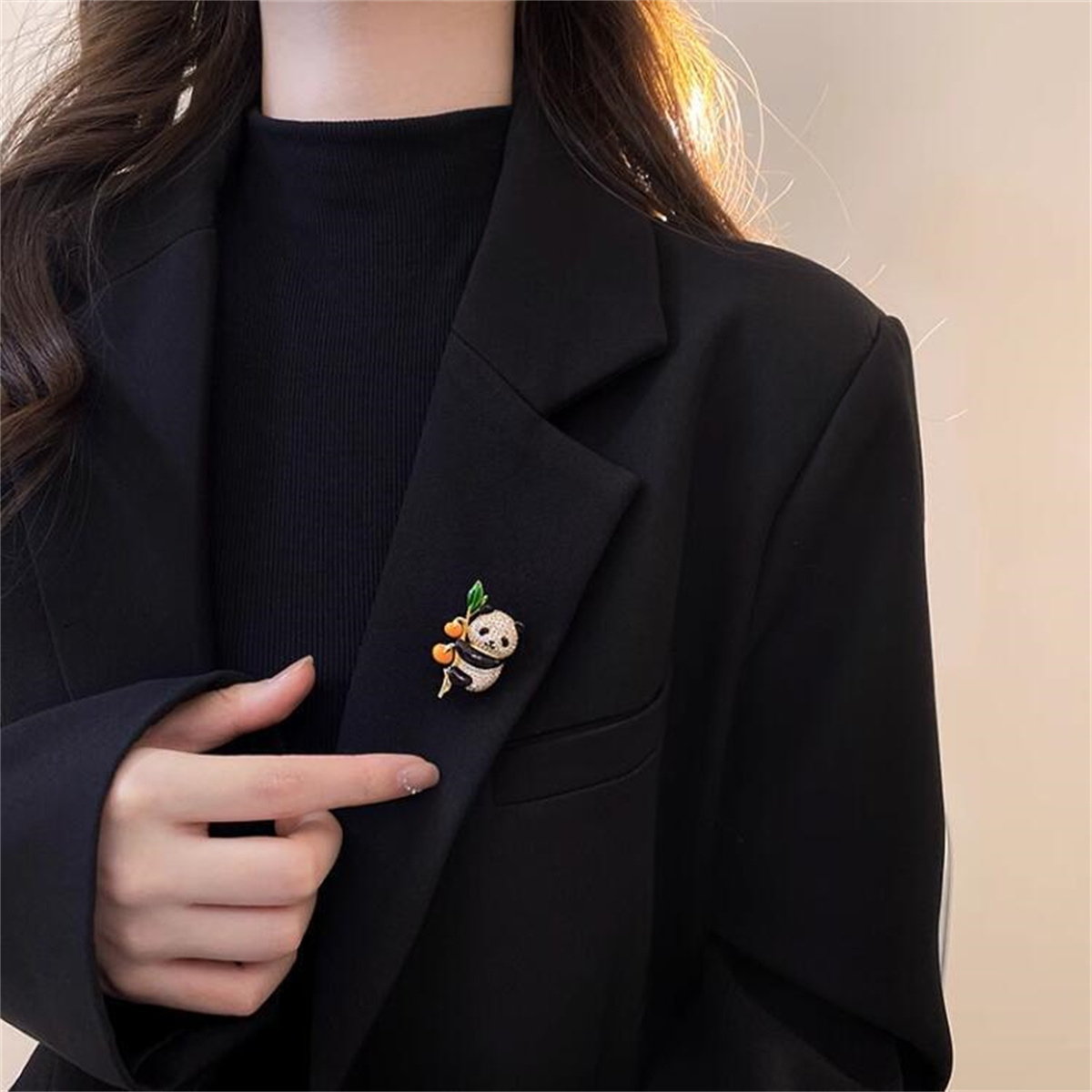 Broche de Panda bonito con caq - Women Accessories Meaning reseña y precio